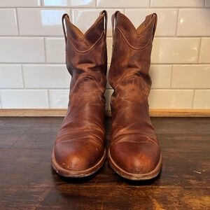 Tecovas “The Earl Goat Roper”